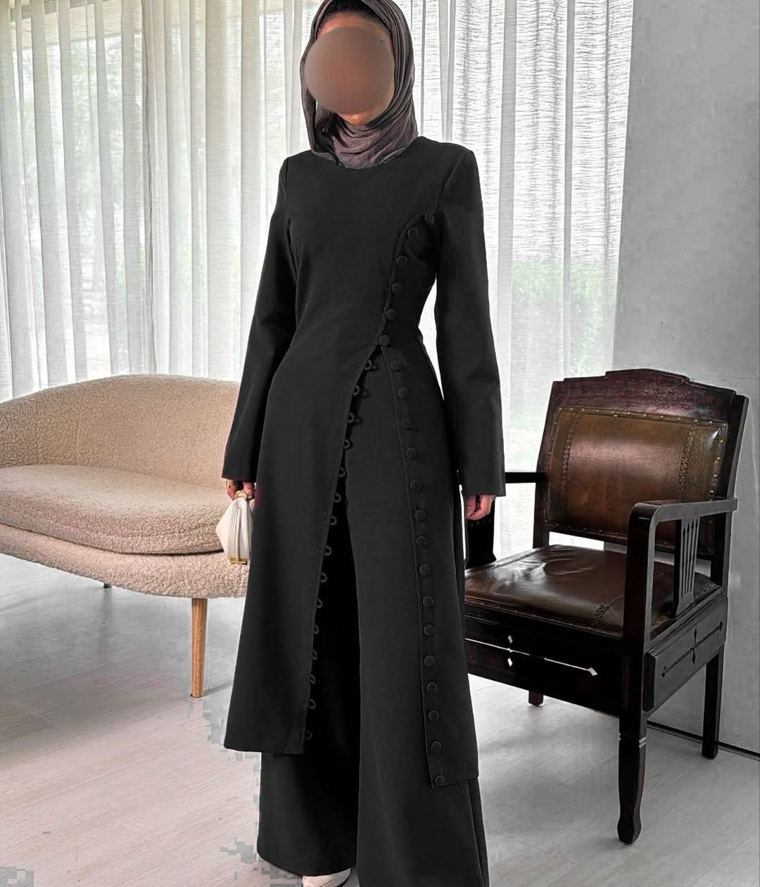 Tenue riham